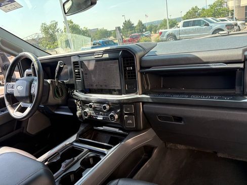 Used 2025 Ford F250 Lariat w/ Tremor Off-Road Package AWD/4WD image 29