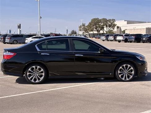 Used 2013 Honda Accord Sport image 12