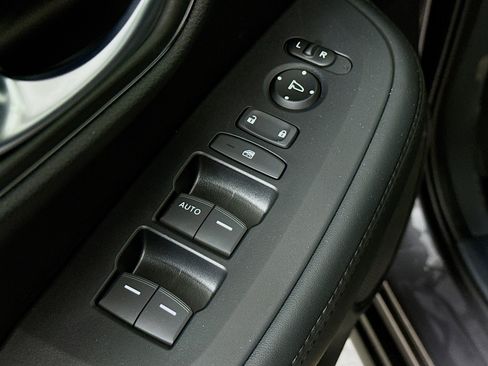 New 2026 Honda HR-V LX image 20