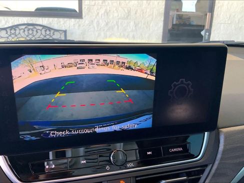 Used 2024 Nissan Altima 2.5 SV w/ SV Premium Package image 29