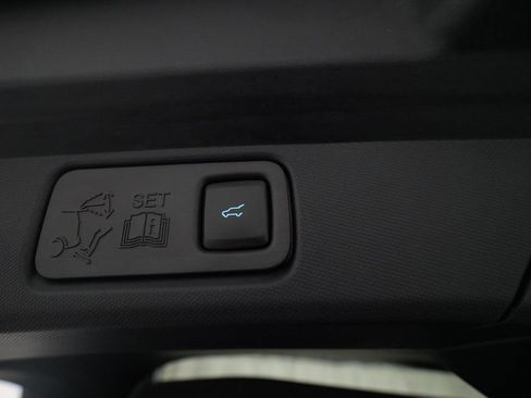 Used 2021 Ford Mustang Mach-E GT AWD/4WD image 15