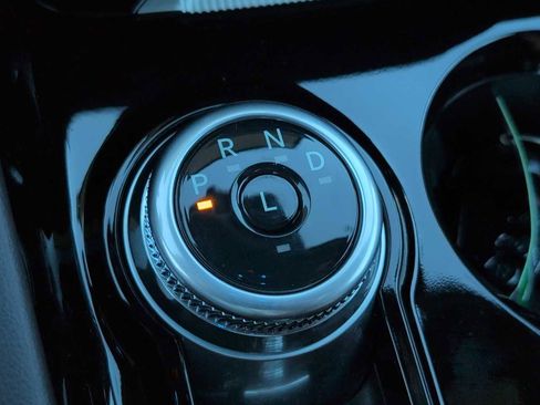 New 2025 Ford Explorer Platinum image 21