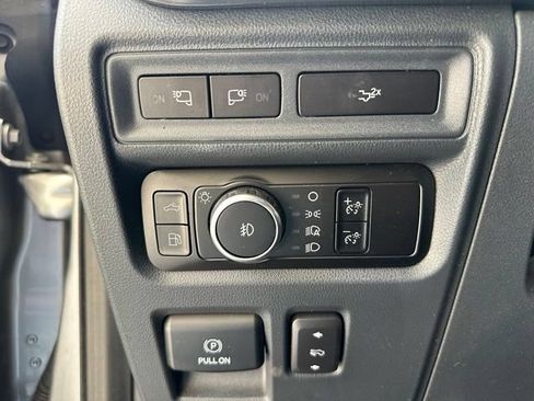 Used 2023 Ford F150 Lariat w/ Equipment Group 502A High AWD/4WD image 23