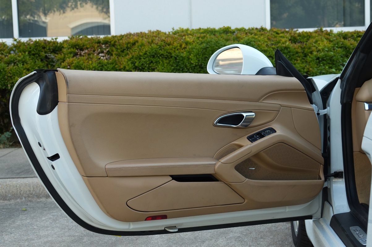 Used 2014 Porsche Boxster S RWD image 38