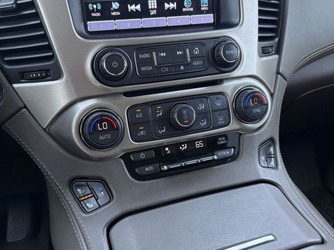 Used 2018 GMC Yukon Denali w/ Denali Ultimate Package AWD/4WD image 16