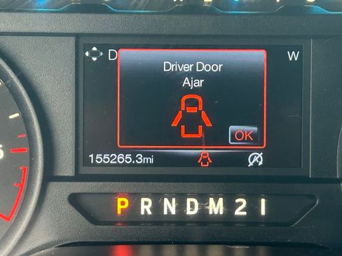 Used 2015 Ford F150 XL w/ Equipment Group 101A Mid AWD/4WD image 21