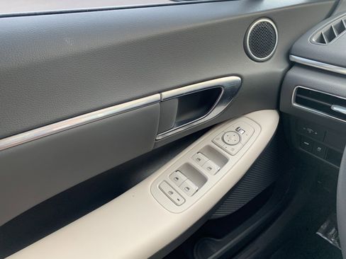 Used 2023 Hyundai Sonata SEL FWD image 11