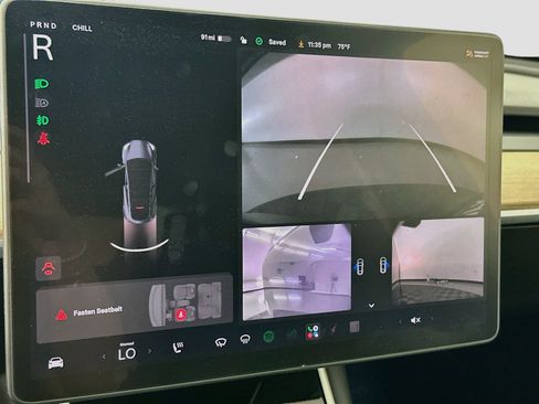 Used 2021 Tesla Model Y Long Range AWD/4WD image 23