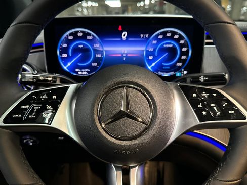 New 2026 Mercedes-Benz EQE 320 4MATIC SUV image 15