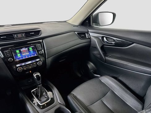 Used 2018 Nissan Rogue SL AWD/4WD image 26