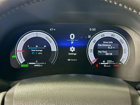 Used 2023 Toyota Highlander Limited image 12