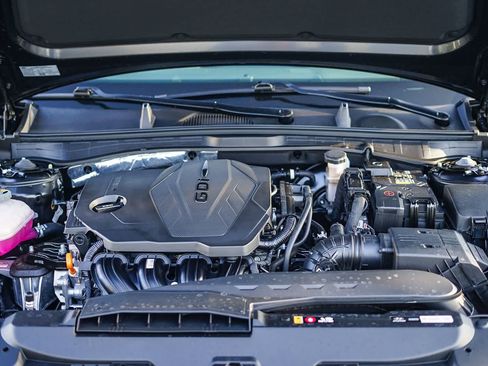 Certified 2025 Hyundai Sonata SE image 27