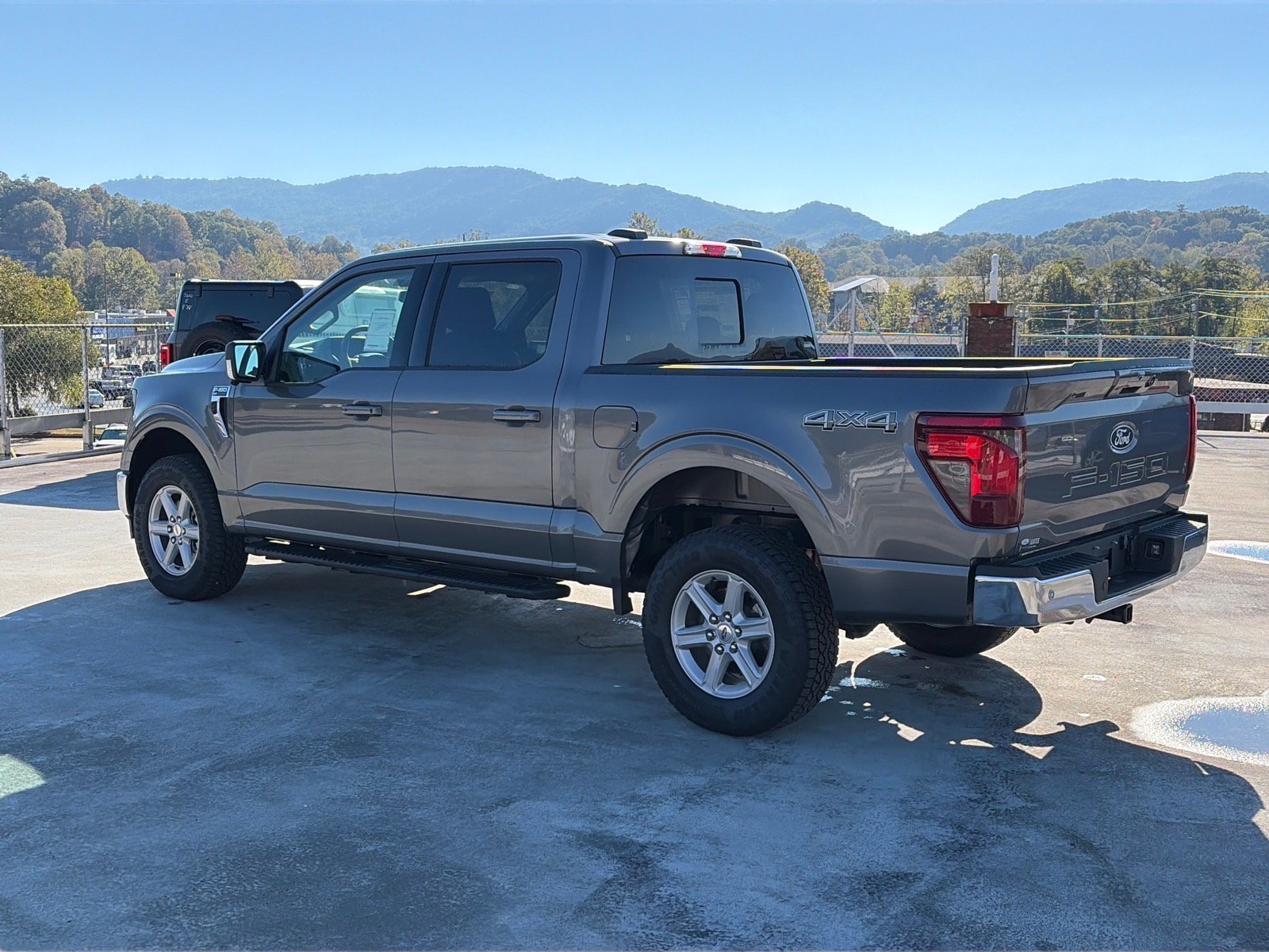 New 2026 Ford F150 XLT w/ Equipment Group 302A MID AWD/4WD image 5