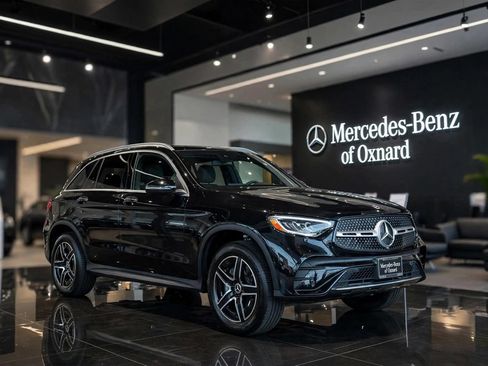 Certified 2026 Mercedes-Benz GLC 300 4MATIC image 1