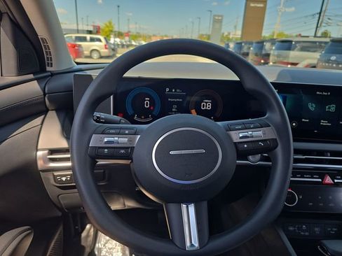 Used 2026 Hyundai Tucson SEL image 14