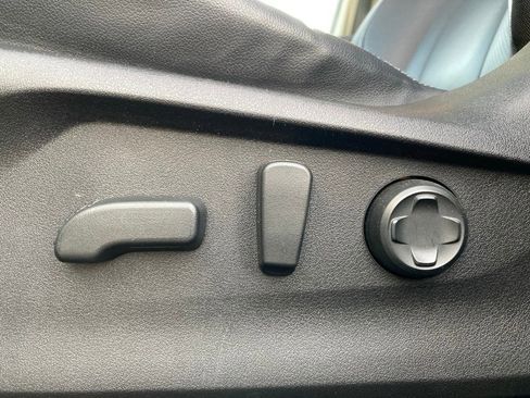 Used 2023 Subaru Ascent Limited w/ Technology Package image 13