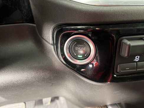 Certified 2025 Chevrolet Silverado 2500 LT w/ All Star Edition image 33