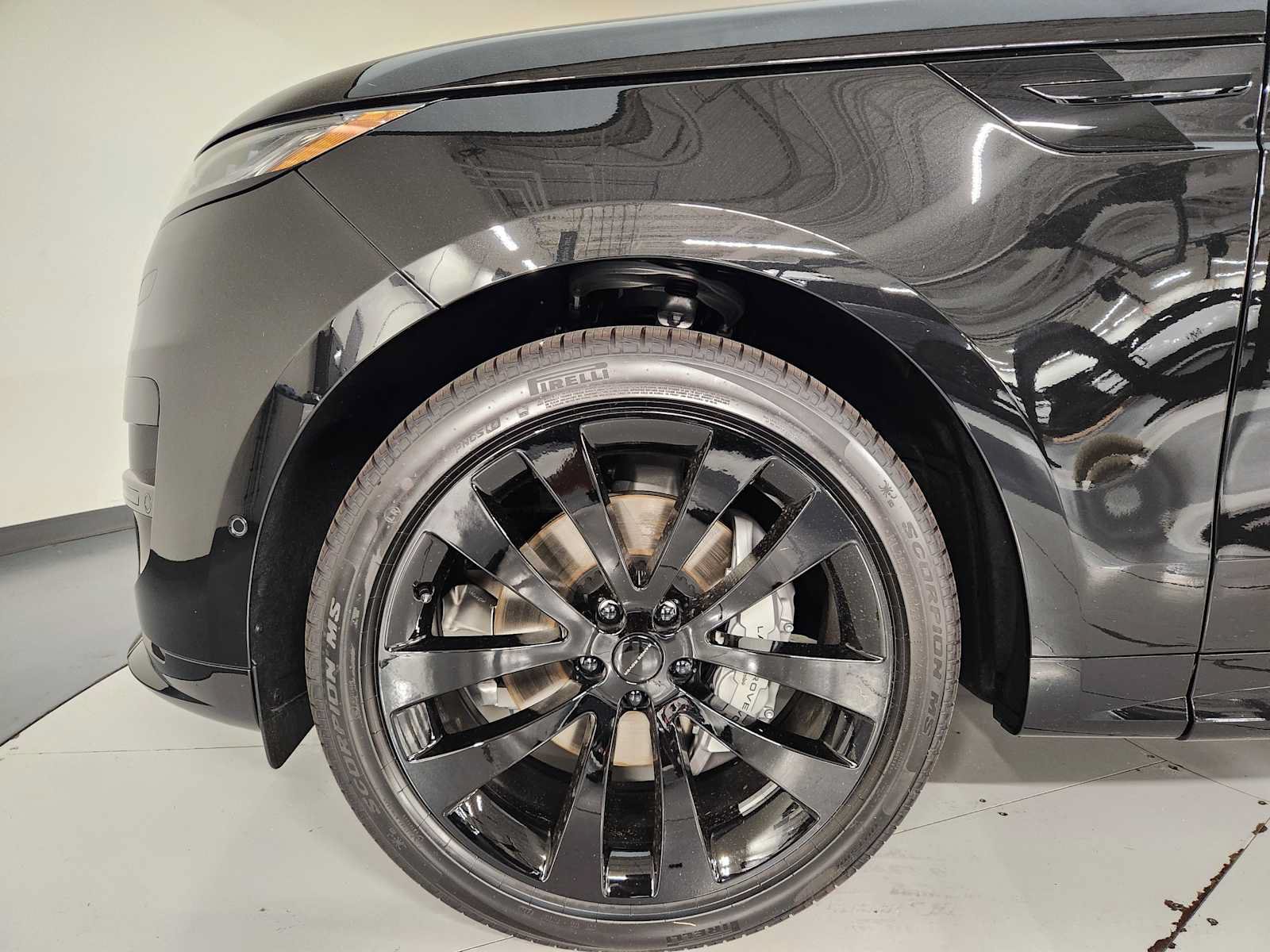 New 2027 Land Rover Range Rover Sport Dynamic SE AWD/4WD image 11