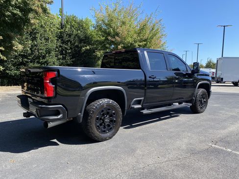 Used 2024 Chevrolet Silverado 2500 LTZ w/ LTZ Plus Package AWD/4WD image 9