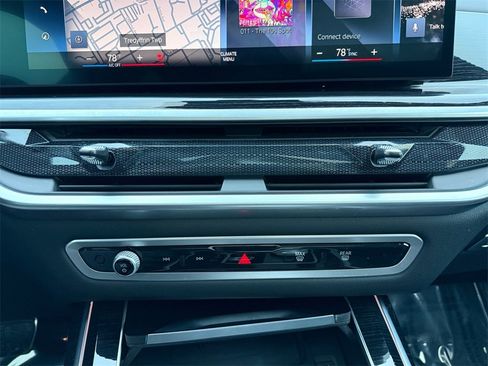 Certified 2023 BMW X7 xDrive40i w/ Executive Package image 28