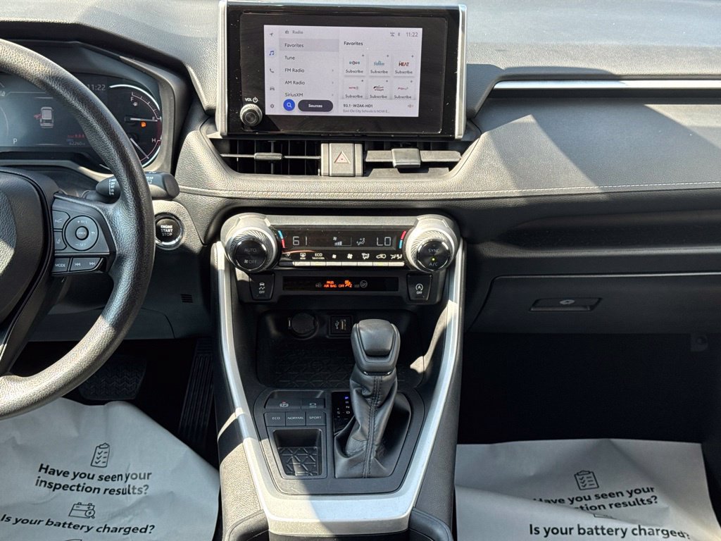 Certified 2024 Toyota RAV4 XLE FWD image 20