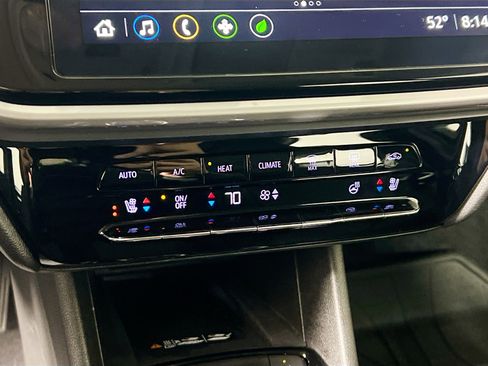 Used 2023 Chevrolet Bolt EUV LT w/ Convenience Package image 26