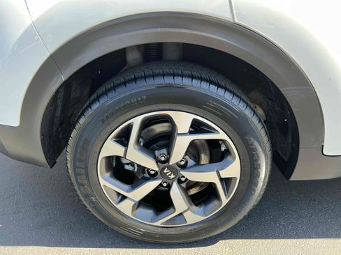 Used 2020 Kia Sportage LX FWD image 71
