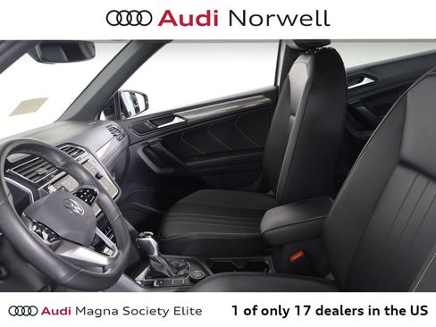 Used 2024 Volkswagen Tiguan SE R-Line AWD/4WD image 15