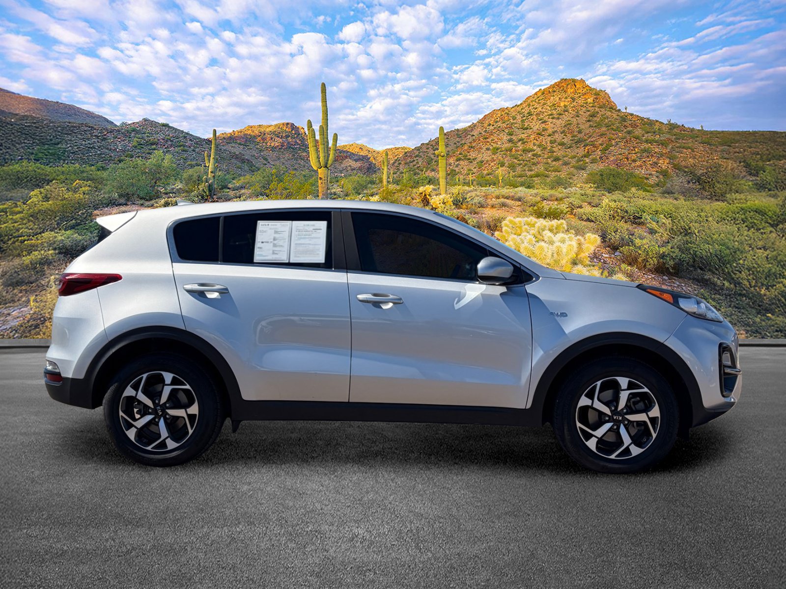Used 2020 Kia Sportage LX AWD/4WD image 3