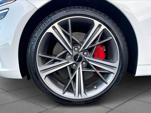 Used 2024 Genesis G70 3.3T Advanced w/ Sport Prestige Package image 10