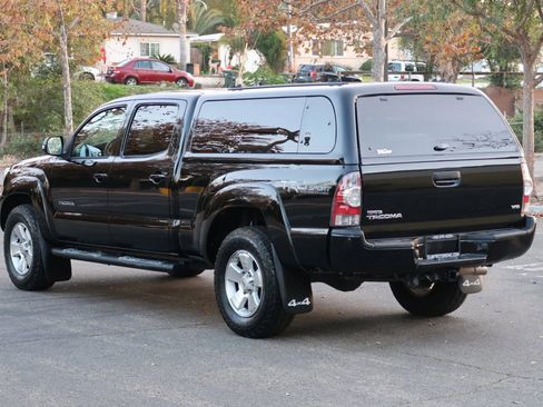 Used 2014 Toyota Tacoma 4x4 Double Cab image 4