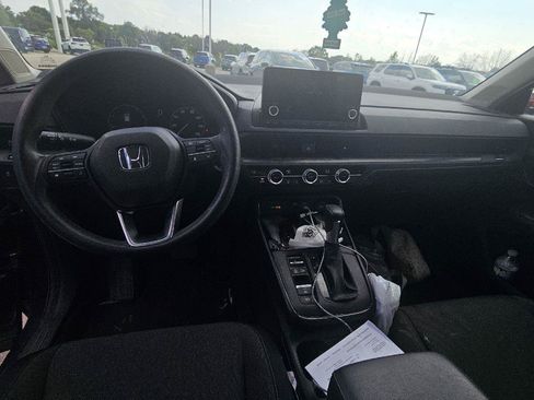 Used 2024 Honda CR-V EX image 5