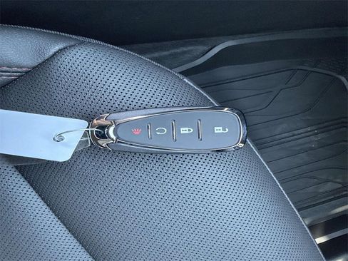 New 2026 Chevrolet Trax RS w/ Driver Confidence Package image 33