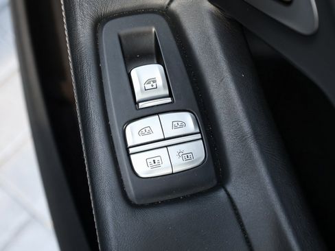 Used 2016 BMW 750i xDrive image 33