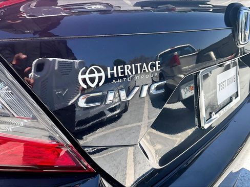 Used 2017 Honda Civic EX image 30
