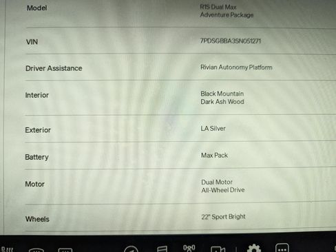 Used 2025 Rivian R1S Adventure image 22
