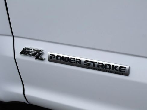 Used 2021 Ford F250 XLT AWD/4WD image 9