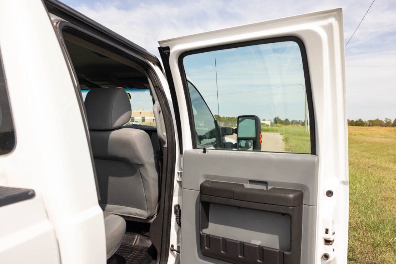 Used 2016 Ford F450 XL w/ Power Equipment Group AWD/4WD image 44