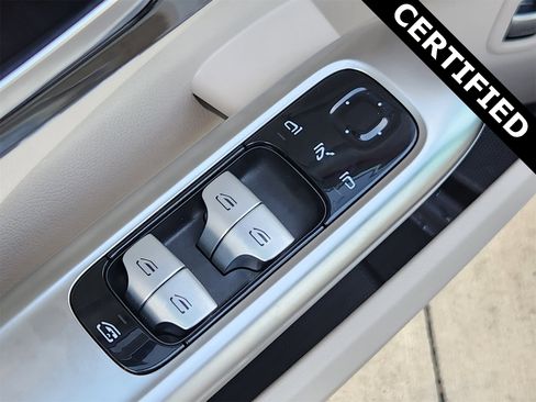 Certified 2025 Mercedes-Benz C 300 4MATIC Sedan image 23