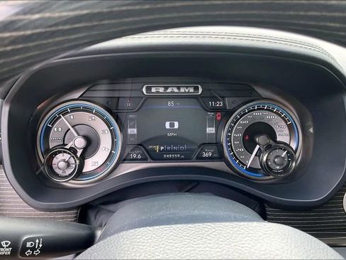 Used 2021 RAM 1500 Limited AWD/4WD image 14