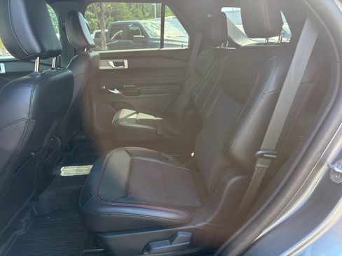 Used 2024 Ford Explorer ST-Line w/ Class IV Trailer Tow Package AWD/4WD image 13