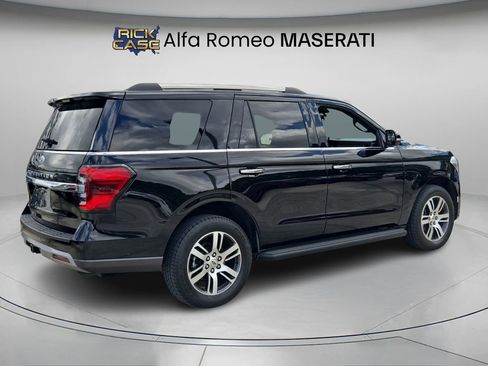 Used 2024 Ford Expedition Limited image 7