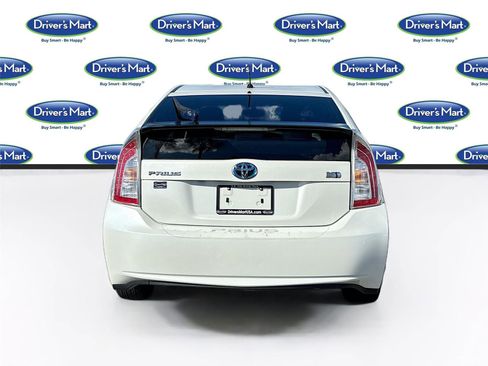 Used 2014 Toyota Prius image 7