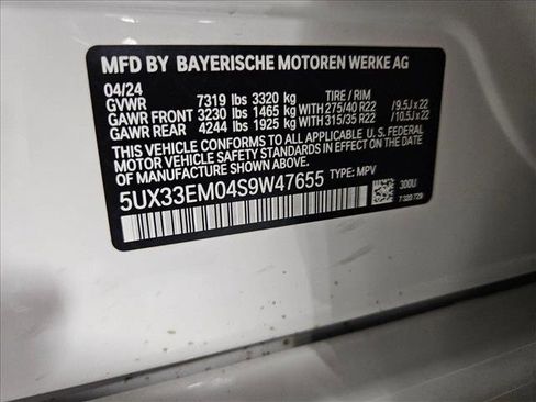 New 2025 BMW X7 M60i w/ M Sport Professional Package image 17