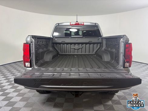 Used 2023 Chevrolet Colorado Trail Boss w/ Technology Package AWD/4WD image 10