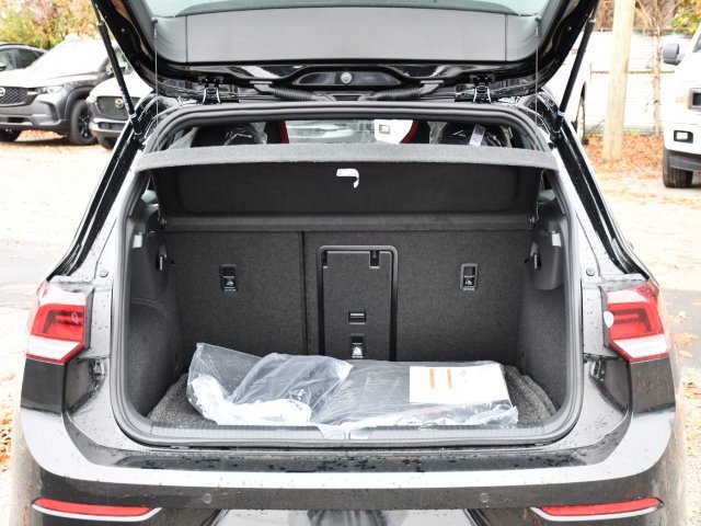 New 2026 Volkswagen GTI SE FWD image 28