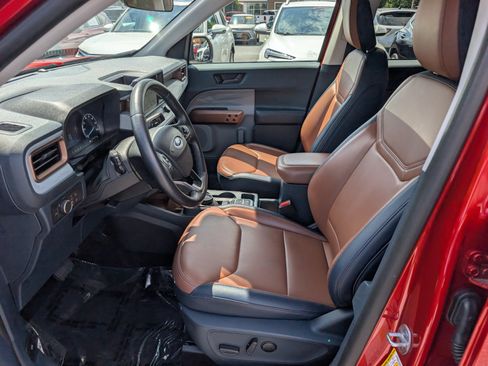 Used 2022 Ford Maverick Lariat FWD image 16