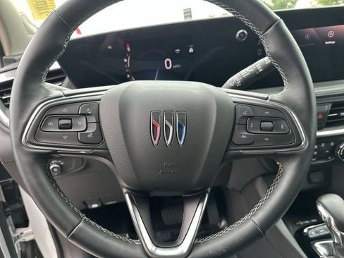 Certified 2025 Buick Encore GX Preferred w/ Advanced Technology Package AWD/4WD image 13