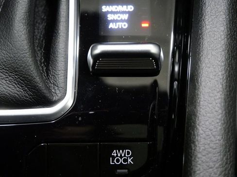 New 2026 Jeep Compass Latitude w/ Sun and Sound Group image 22