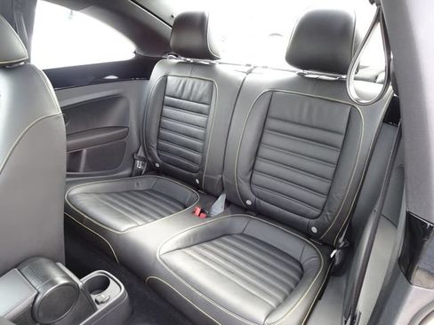 Used 2014 Volkswagen Beetle GSR FWD image 13
